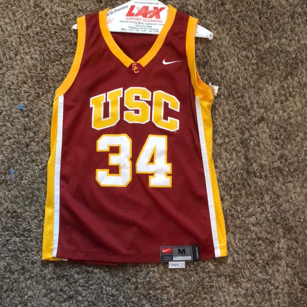 USC medium basketball jersey